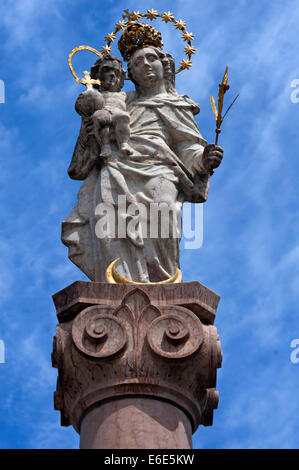 Marian column against a cloudy sky, Murnau, Upper Bavaria, Bavaria, Germany Stock Photo
