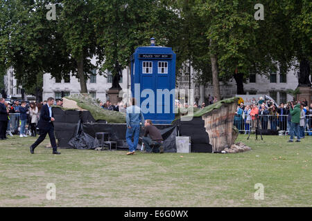 London,UK. 22nd August 2014. Dr Who Tardis appears in Parliament square to launch the new BBC sci fi series on August 23 featuring Peter Capaldi as the 12th Dr Who Credit:  amer ghazzal/Alamy Live News Stock Photo