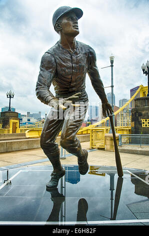 Roberto Clemente a revered baseball player in Pittsburgh’s sports history.  “The Great One” is memorialized outside PNC Park. Stock Photo