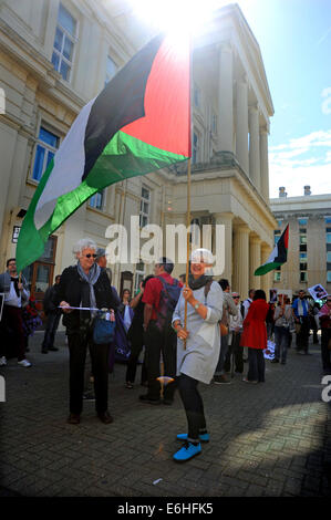 Pro Palestinian supporters take part in the Rally for Gaza event in Brighton city centre today Organised by Brighton and Hove Palestine Solidarity Campaign hundreds of campaigners met up at Brighton Town Hall before marching to Hove Stock Photo