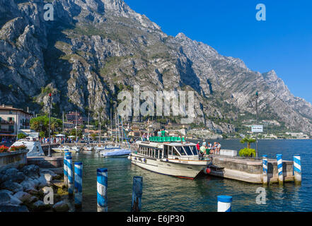 Boats in the Porto Nuovo in Limone sul Garda, Lake Garda, Lombardy, Italy Stock Photo
