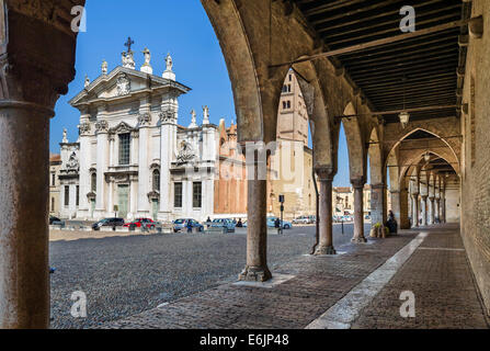 Portico round the Palazzo Ducale looking towards the Duomo, Piazza Sordello, Mantua, Lombardy, Italy Stock Photo