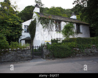 Dove Cottage, the historic home of the poet William Wordsworth, in Grasmere, Cumbria, England Stock Photo