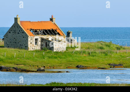 Abandoned Croft Cottage, Newtonferry, Port nan Long, North Uist, Outer Hebrides Stock Photo