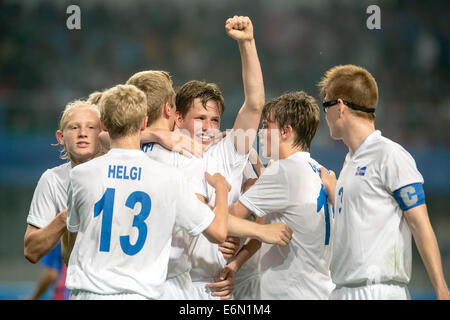 Nanjing, China. 27th Aug, 2014.Bronze medalist team Iceland celebrate after the men's bronze medal match of football during Nanjing 2014 Youth Olympic Games in Nanjing, capital of east China's Jiangsu Province, on Aug. 27, 2014. Team Iceland won team Cape Verde. Credit:  Xinhua/Alamy Live News Stock Photo