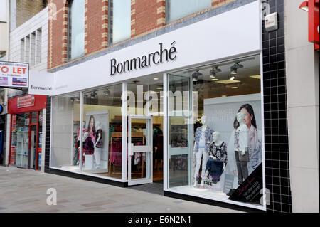 Swindon Wiltshire UK - Bonmarche store in The main Swindon town centre shopping precinct Stock Photo
