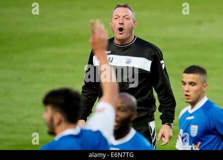 Prague, Czech Republic. 27th Aug, 2014. Zwolle team train prior to tomorrow's Europa League soccer 4th qualifying round return match between AC Sparta Prague and PEC Zwolle in Prague, Czech Republic, on August 27, 2014. Pictured is coach Ron Jans. Credit:  CTK/Alamy Live News Stock Photo