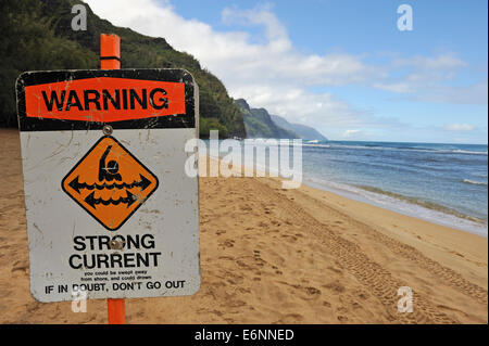 Beach warning sign, Na Pali coast, Kauai Island, Hawaii Islands, USA Stock Photo