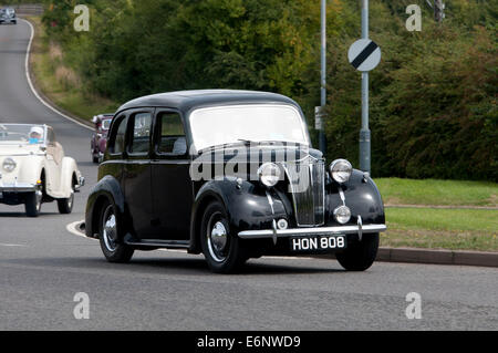 Lanchester LD10 car on the Fosse Way road, Warwickshire, UK Stock Photo