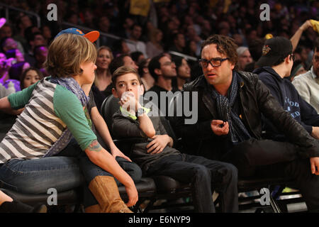 Celebrities courtside at the Lakers game. The Los Angeles Lakers defeated the Boston Celtics by the score of 101-92 at Staples Center  Featuring: Johnny Galecki Where: Los Angeles, California, United States When: 21 Feb 2014 Stock Photo