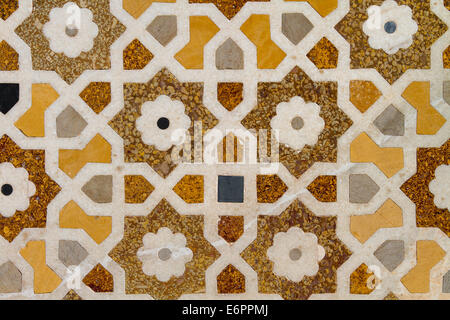 Detail of polished marble surface with decorative stone inlay work at the Taj Mahal in Agra, India Stock Photo