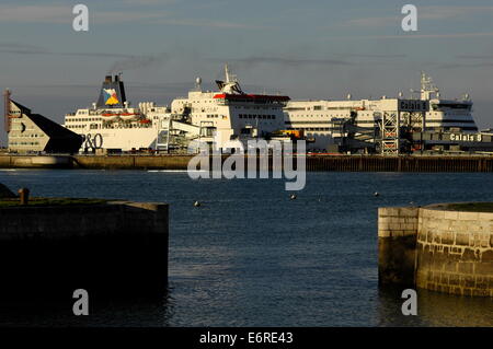 AJAXNETPHOTO. CALAIS, FRANCE. - CROSS CHANNEL PASSENGER FERRIES PRIDE OF BURGUNDY AND DIEPPE SEAWAYS MOORED IN THE HARBOUR TERMINAL. ARTIST JMW TURNER PAINTED 'CALAIS PIER' WITH ENGLISH PACKET ARRIVING HERE IN 1802 ON HIS FIRST TRIP ABROAD. PHOTO:JONATHAN EASTLAND/AJAX Stock Photo