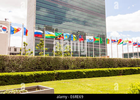 United Nations Building, Secretariat Building, Manhattan, New York City, New York, USA Stock Photo