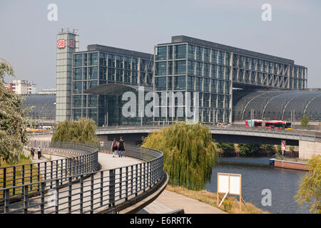new main train station Hauptbahnhof and the river Spree in Berlin, Germany, Europe Stock Photo