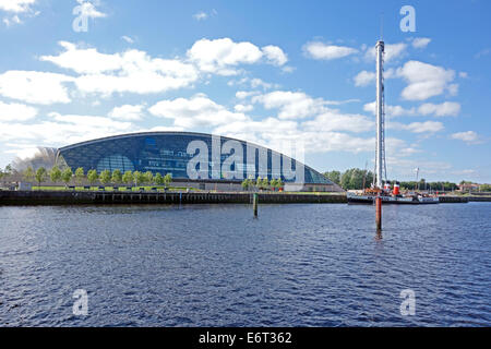 Rotating Glasgow Tower & Glasgow Science Centre at Prince's Dock on the River Clyde in Glasgow Scotland with P.S. Waverley Stock Photo