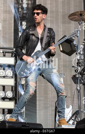 Philadelphia, Pennsylvania, USA. 30th Aug, 2014. Musician DAVID MACKLOVITCH (aka DAVE 1) of the band Chromeo performs live at Budweiser Made in America festival in downtown Philadelphia, Pennsylvania Credit:  Daniel DeSlover/ZUMA Wire/Alamy Live News Stock Photo