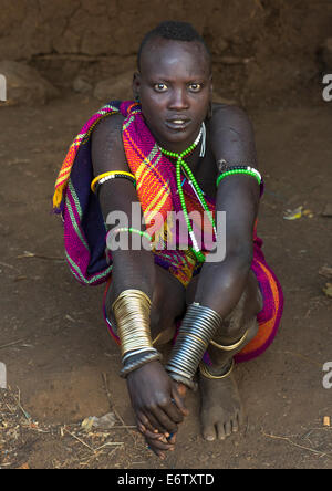 Portrait Of A Bodi Tribe Woman With Copper Bracelets, Hana Mursi, Omo ...