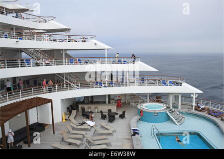 Terrace Pool on aft deck, P&O Cruises Oriana, Norway 2014 Stock Photo