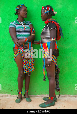 Bana Tribe Girls With Traditional Clothes, Key Afer, Omo Valley, Ethiopia Stock Photo