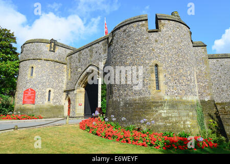 Arundel Castle entrance, Arundel, West Sussex, England, Uk Stock Photo