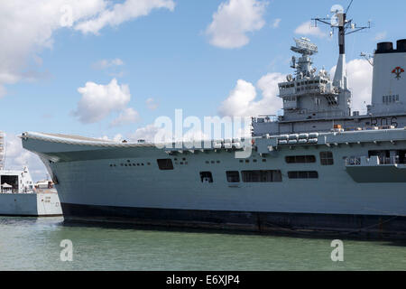 HMS Illustrious R06 Invincible-class light aircraft carrier royal navy portsmouth docks Stock Photo