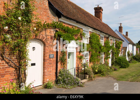 Pretty cottages in the village, Orford, Suffolk, England, UK. Stock Photo