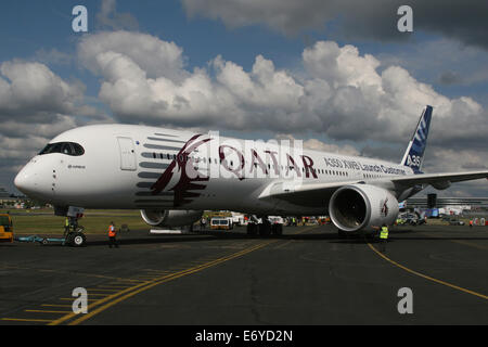 qatar airways airbus a350 Stock Photo
