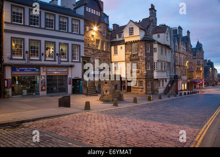 The John Knox and Moubray homes (oldest homes in town) along a deserted Royal Mile Street, Edinburgh, Lothian, Scotland, UK Stock Photo