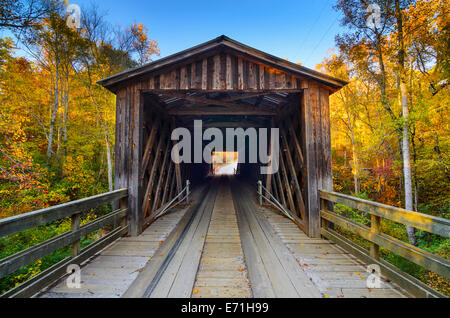 Elder's covered bridge in the fall season in Oconee, Georgia, USA. Stock Photo