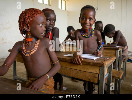 Hamer Tribe Kids In A School, Turmi, Omo Valley, Ethiopia Stock Photo