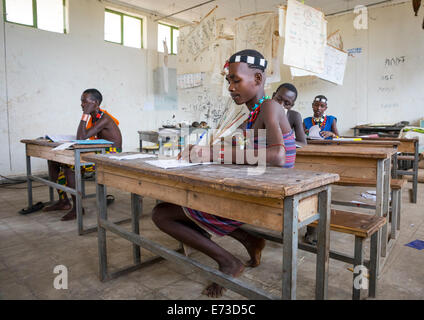Hamer Tribe Kids In A School, Turmi, Omo Valley, Ethiopia Stock Photo