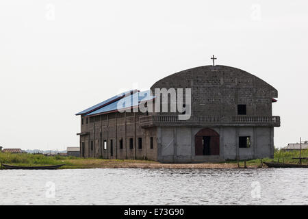 Africa, Benin, Ganvie. Empty concrete church on the shore of Lake Nokoue. Stock Photo