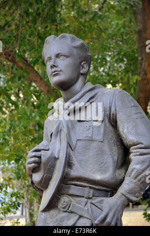 Boy Scout sculpture in front of the National Scouting Museum in Irving ...