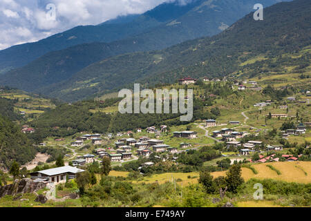 Eastern Bhutan, Trashi Yangtse, Trashiyangtse valley and town Stock Photo