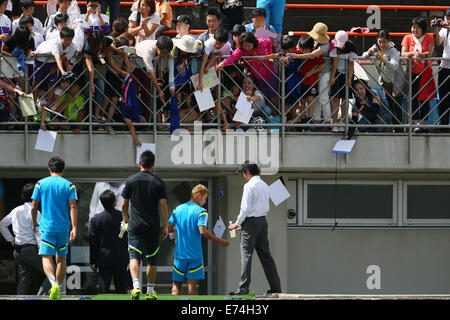 Atsubetsu athletic studium, Hokkaido, Japan. 6th Sep, 2014. Keisuke Honda  Football/Soccer : Practice session after KIRIN Challenge Cup 2014 match between Japan - Uruguay at Atsubetsu athletic studium, Hokkaido, Japan. © Yohei Osada/AFLO SPORT/Alamy Live News Stock Photo