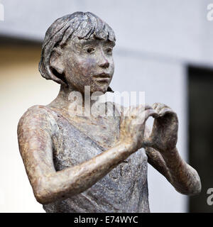 Bronze sculpture of a young girl by French sculptor JURGA, on display outside a gallery in Ghent, Belgium (Summer 2014) Stock Photo