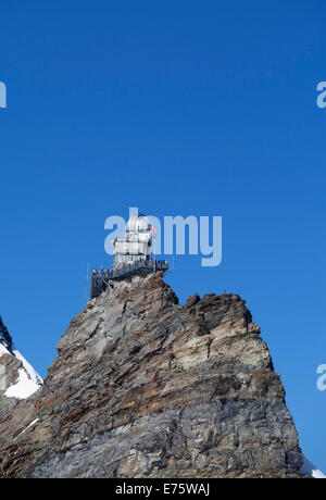 Sphinx Observatory on Jungfraujoch, in front of Jungfrau Mountain, Grindelwald, Bernese Oberland, Canton of Bern, Switzerland Stock Photo