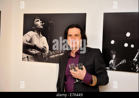 Friars Music Club Aylesbury is major new exhibition of music memorabilia, featuring David Bowie’s ripped Ziggy Stardust shirt, rare memorabilia relating to David Bowie, Lou Reed, Genesis, The Ramones, Talking Heads, The Clash, Roxy Music and Queen, “The E Stock Photo