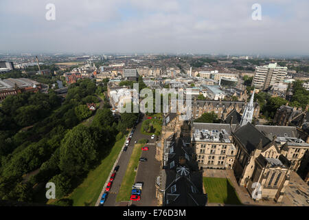 Aerial view of Glasgow University Chapel and West Quadrangle Stock Photo