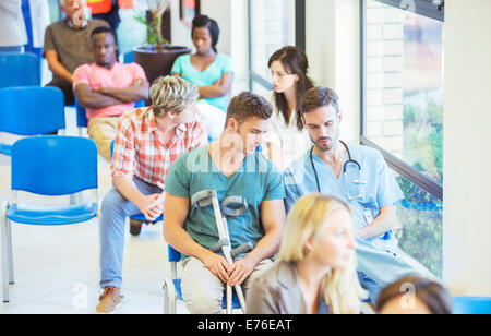 Nurse and patient talking in hospital Stock Photo