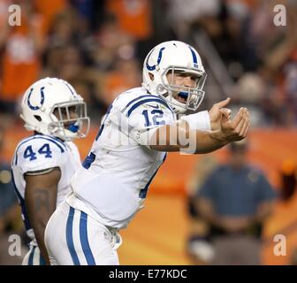 Denver, Colorado, USA. 7th Sep, 2014. Colts QB ANDREW LUCK, center yells instruction to his WR during the 4th. quarter at Sports Authority Field at Mile High Sunday night. The Broncos beat the Colts 31-24. © Hector Acevedo/ZUMA Wire/Alamy Live News Stock Photo