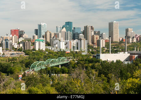 Elk203-5051 Canada, Alberta, Edmonton, city skyline Stock Photo