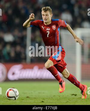 Czech Republic's Ladislav Krejci controls the ball during the soccer friendly between Czech Republic and USA in Prague, Czech Republic, 3 Septmember 2014. Photo: Thomas Eisenhuth/dpa - NO WIRE SERVICE - Stock Photo