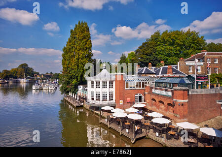 Terrace of the Carlton Mitre Hotel by the River Thames at Hampton Court. London, England. Stock Photo