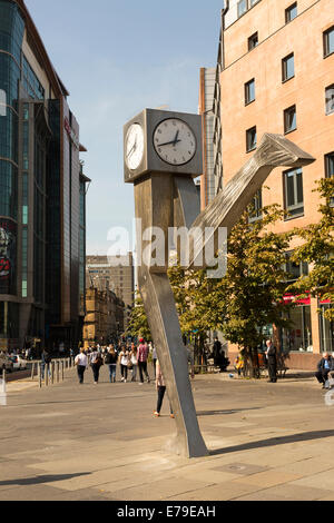 GEORGE WYLLIE’S CLYDE CLOCK public art exhibition, Killermont Street, Glasgow, Scotland, UK Stock Photo