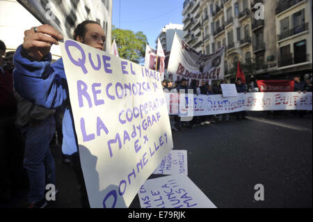 Buenos Aires, Argentina. 10th Sep, 2014. Donnelley printing workers participate in a protest held outside the National Institute of Cooperatives and Social Economy in Monserrat neighborhood of Buenos Aires, Argentina, on Sept. 10, 2014. Credit:  Brigo Carlos/TELAM/Xinhua/Alamy Live News Stock Photo