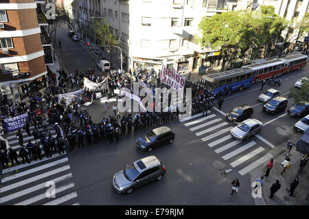 Buenos Aires, Argentina. 10th Sep, 2014. Donnelley printing workers participate in a protest held outside the National Institute of Cooperatives and Social Economy in Monserrat neighborhood of Buenos Aires, Argentina, on Sept. 10, 2014. Credit:  Brigo Carlos/TELAM/Xinhua/Alamy Live News Stock Photo