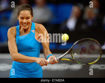Ana Ivanovic of Serbia returns the ball to  Germany's Julia Goerges during their second round match for the WTA tennis tournament in Stuttgart, Germany, 24 April 2014. Photo: DANIEL MAURER/dpa Stock Photo