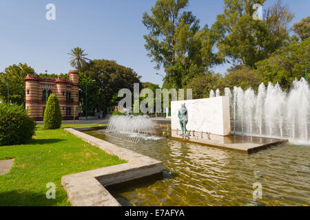 Monumento a Juan Sebastian Elcano, Monument of Juan Sebastian Elcano, Maria Luisa Park, Parque de Maria Luisa, Seville