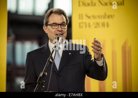 Barcelona, Spain. 11th September, 2014.  ARTUR MAS, President of the Generalitat de Catalunya, speaks to the press on Catalonia's national day. Credit:  ZUMA Press, Inc./Alamy Live News Stock Photo